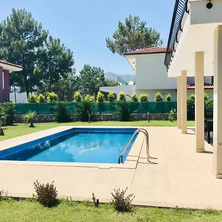 Goecek Begonville Villa No 8 ヴィラ フェティエ