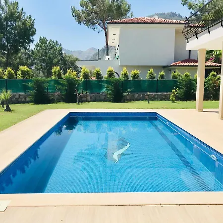 Goecek Begonville Villa No 8